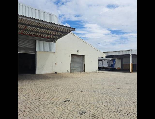 INDUSTRIAL PROPERTY TO RENT IN DEAL PARTY
